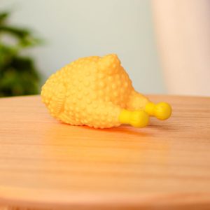 Игрушка для животных "Цыпленок табака" (13,5х7 см)