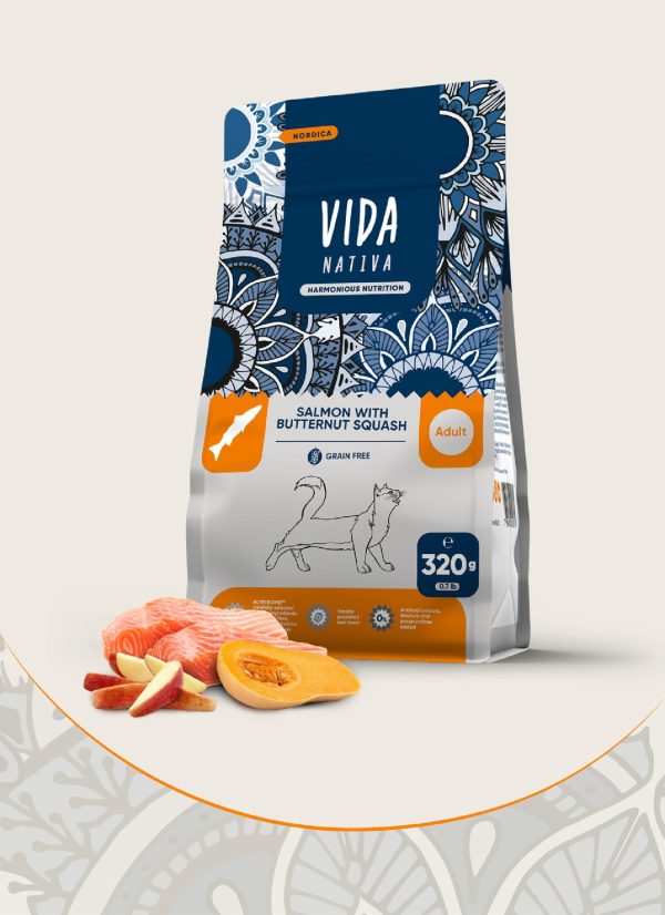 Беззерновой корм для взрослых кошек, со свежим лососем и тыквой, GRAIN FREE adult cats salmon and pumpkin (1.4 кг)
