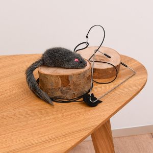 Дразнилка для кошек с игрушкой, цвет в ассортименте (100 г)