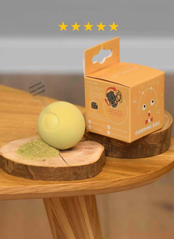 Интерактивная игрушка с кошачьей мятой для кошек, мягкий мячик со звуком (100 г)